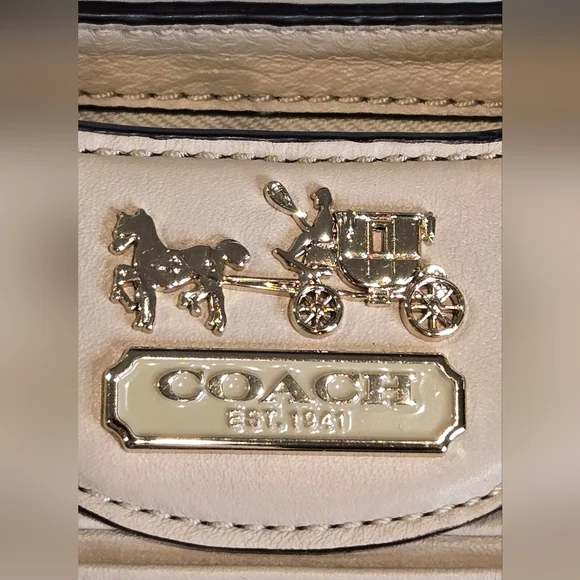 Coach Madison Caroline Satchel - Picture 7 of 16